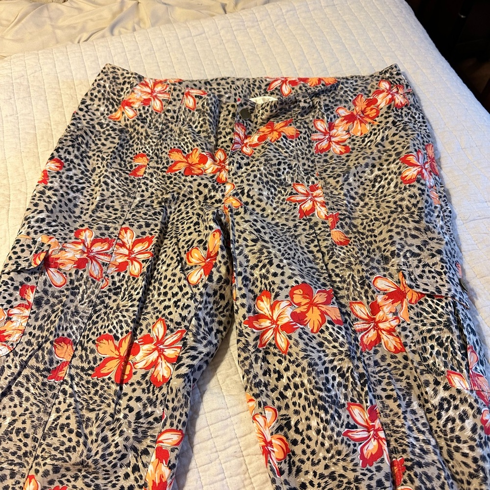 Boston Proper size 16 cargo style pants.